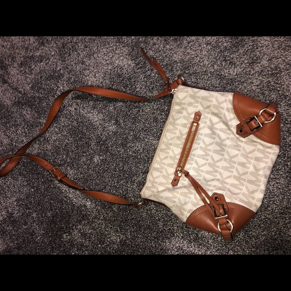 Michael Kors Crossbody